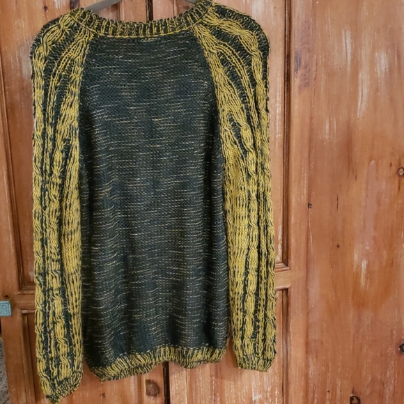 Pretty Good Green & Gold Crew Neck Sweater S M New - Picture 4 of 5